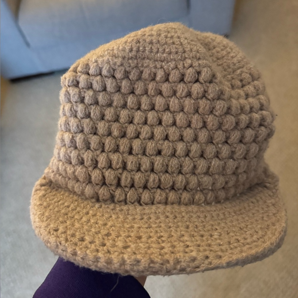 Wool Hat - Women